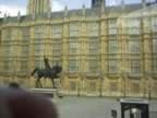 ParliamentHorse.jpg (7kb)