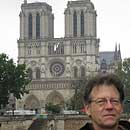 Notre Dame Paris Howard Schultz
