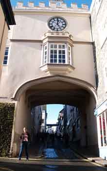 Totnes Arch