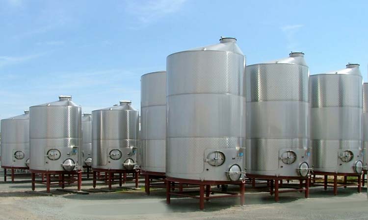 Ready Made Stainless Wine Tanks five sizes from 5000 gallons to 13,000 gallons